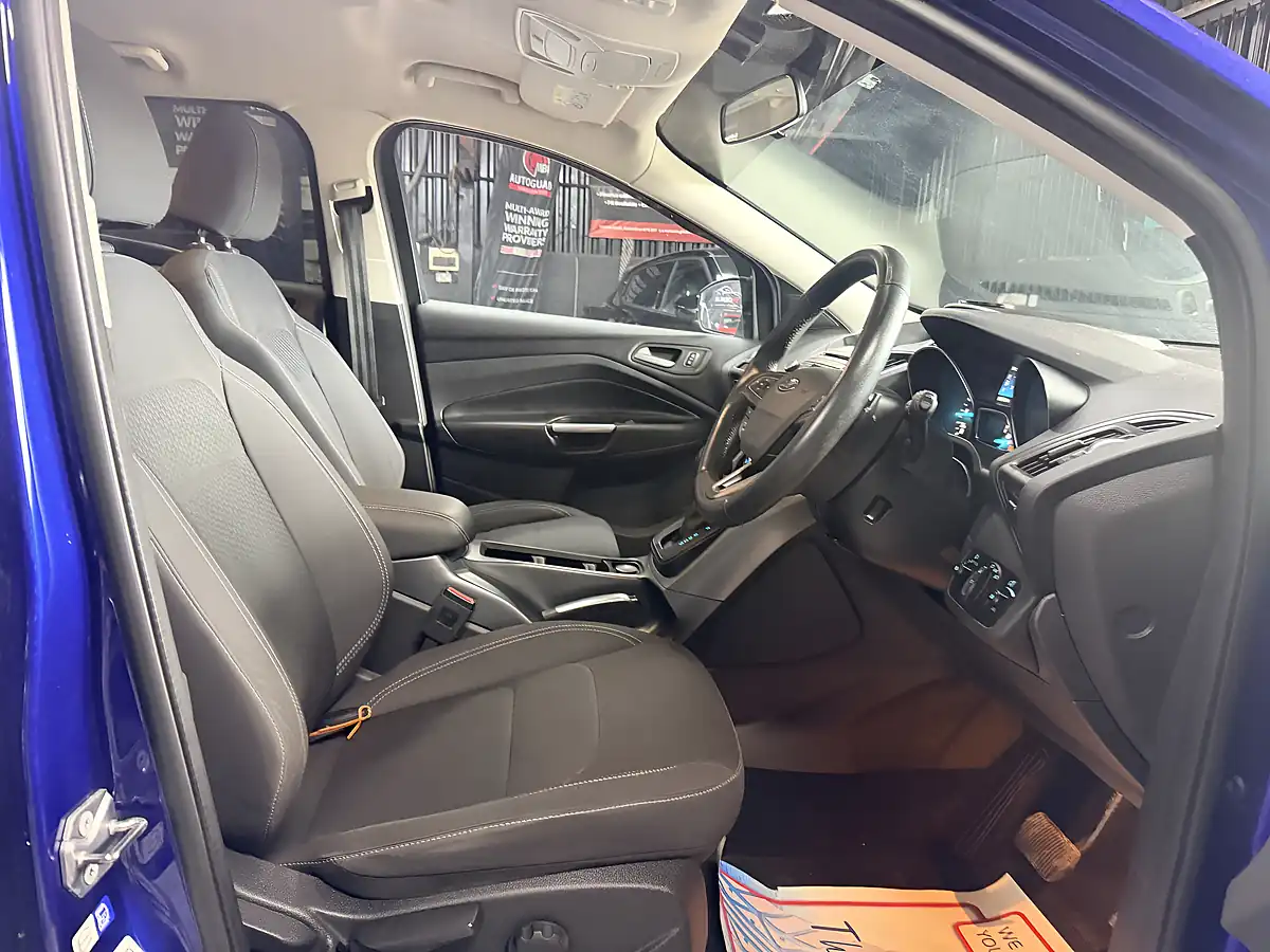 Used 2017 Ford Kuga Zetec Blue - Interior and Exterior details 20