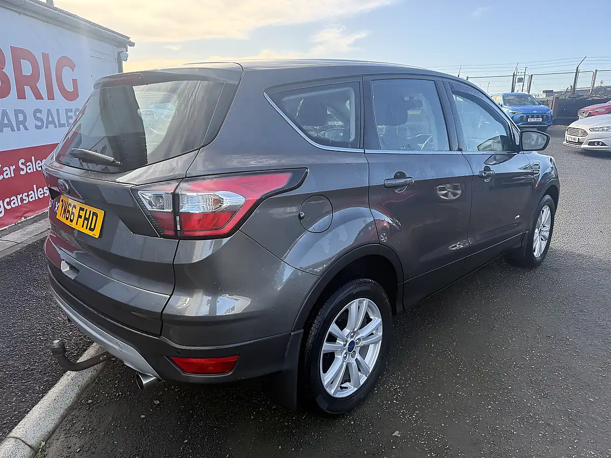 Used 2017 Ford Kuga Zetec Grey - Interior and Exterior details 2
