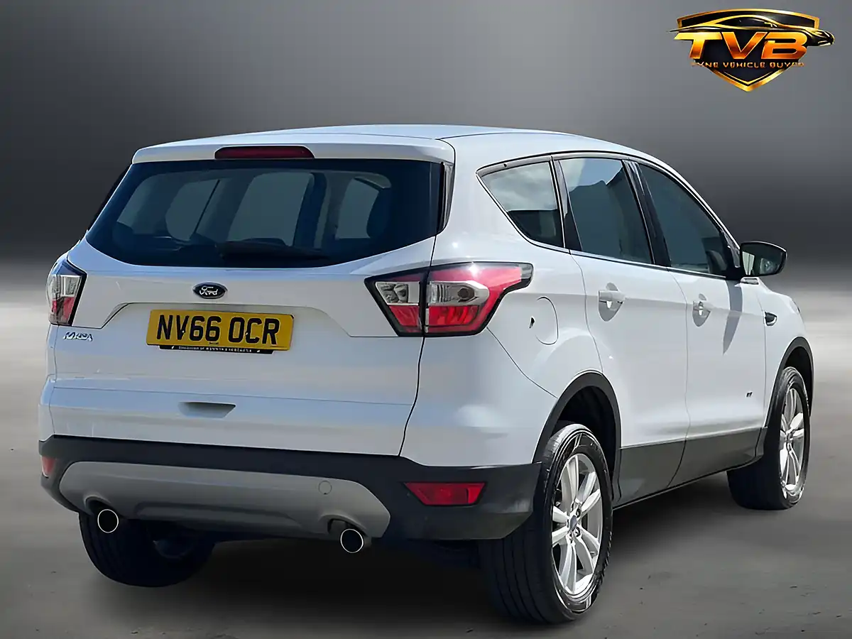 Used 2017 Ford Kuga Zetec Platinum White - Interior and Exterior details 5