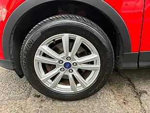 Used 2017 Ford Kuga Zetec Red - Interior and Exterior details 11