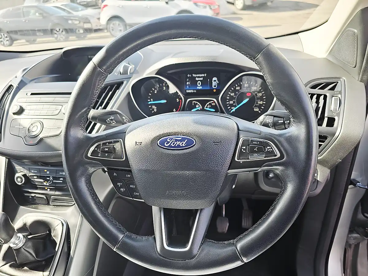 Used 2017 Ford Kuga Zetec Silver - Interior and Exterior details 14