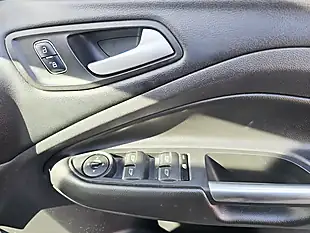 Used 2017 Ford Kuga Zetec Silver - Interior and Exterior details 15
