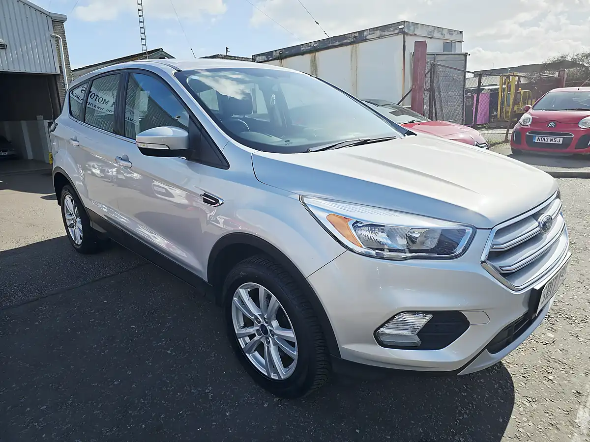 Used 2017 Ford Kuga Zetec Silver - Interior and Exterior details 2