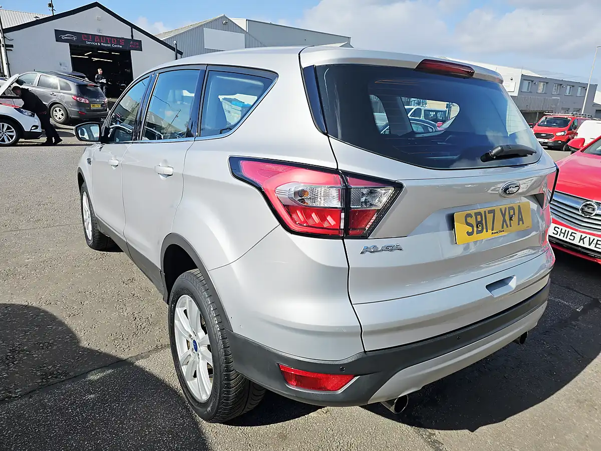 Used 2017 Ford Kuga Zetec Silver - Interior and Exterior details 5
