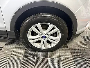 Used 2017 Ford Kuga Zetec Silver - Interior and Exterior details 13