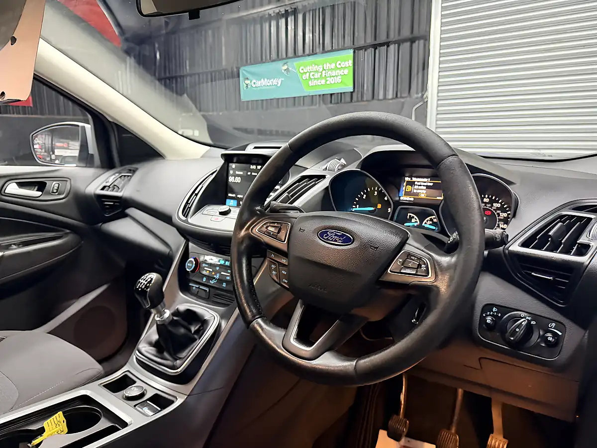 Used 2017 Ford Kuga Zetec Silver - Interior and Exterior details 19