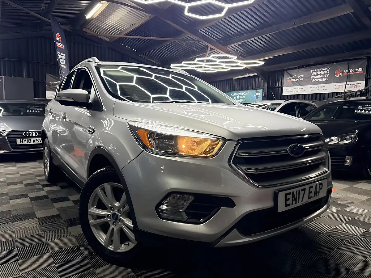 Used 2017 Ford Kuga Zetec Silver - Interior and Exterior details 2