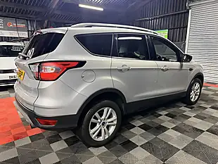 Used 2017 Ford Kuga Zetec Silver - Interior and Exterior details 3