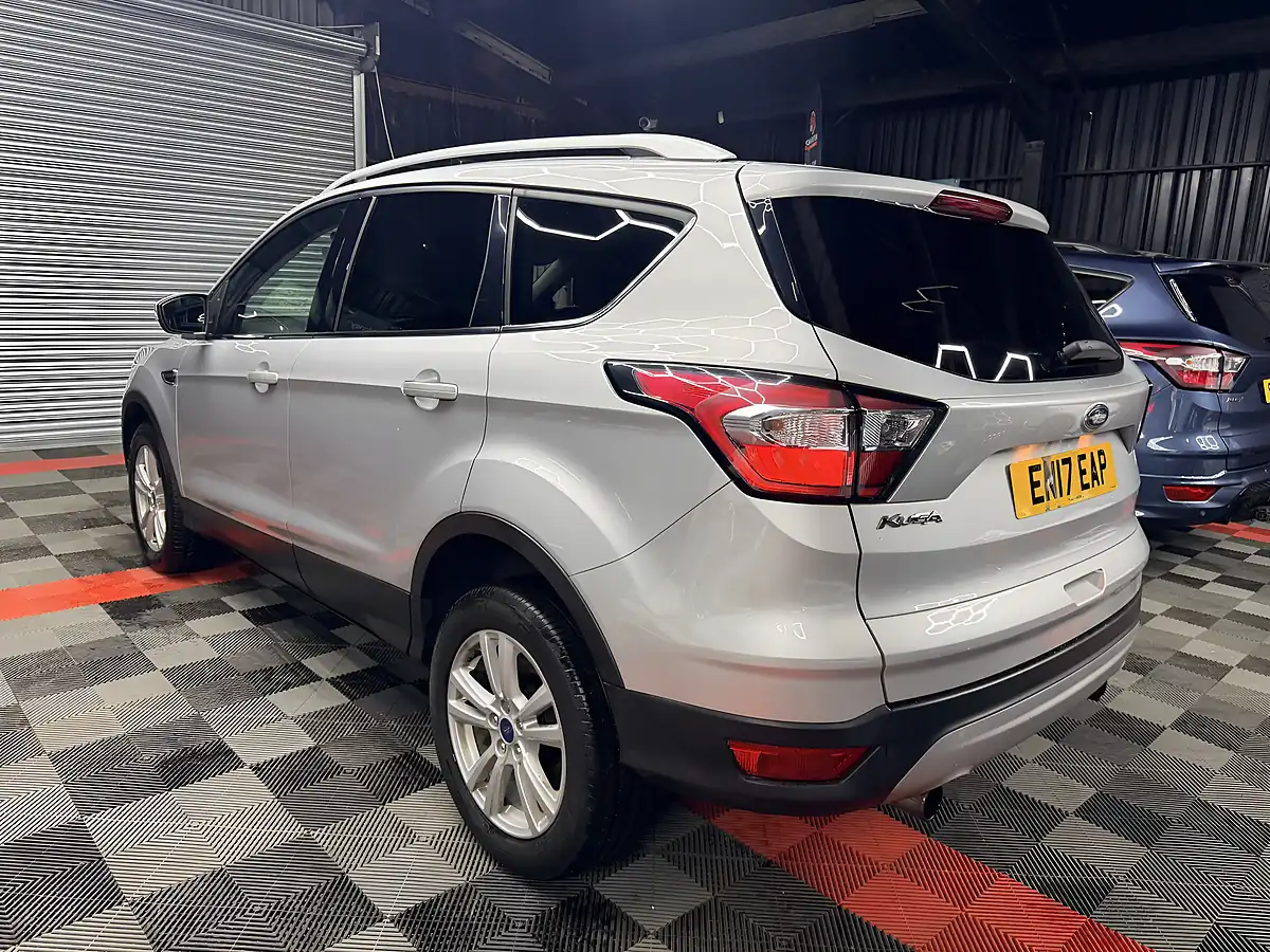 Used 2017 Ford Kuga Zetec Silver - Interior and Exterior details 5