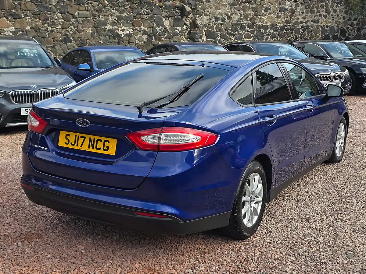 Used 2017 Ford Mondeo Econetic Style Deep Impact Blue - Interior and Exterior details 18