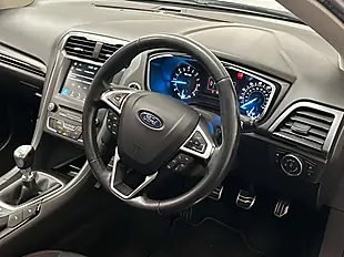 Used 2017 Ford Mondeo ST-Line Blue - Interior and Exterior details 12