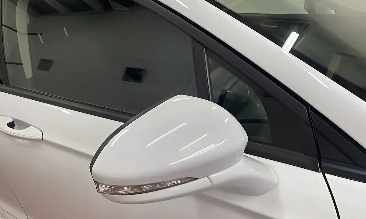 Used 2017 Ford Mondeo ST-Line Frozen White - Interior and Exterior details 12