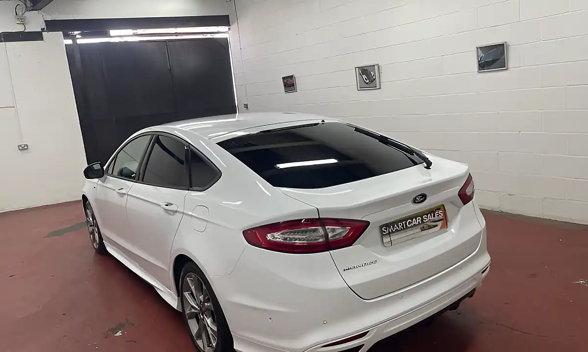Used 2017 Ford Mondeo ST-Line Frozen White - Interior and Exterior details 6