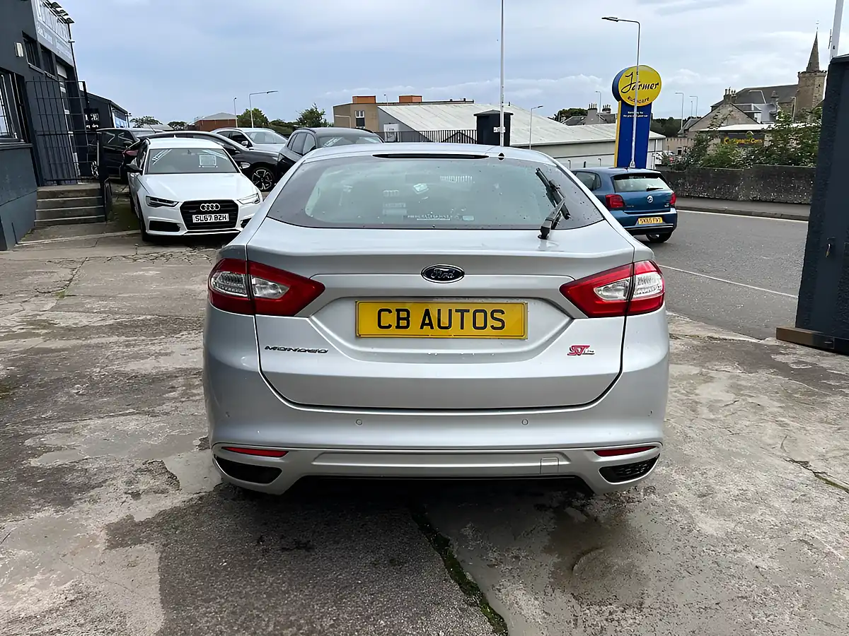 Used 2017 Ford Mondeo ST-Line X Silver - Interior and Exterior details 5