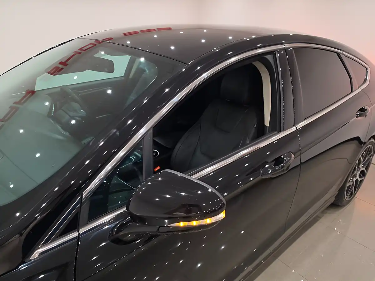 Used 2017 Ford Mondeo Titanium Black - Interior and Exterior details 16