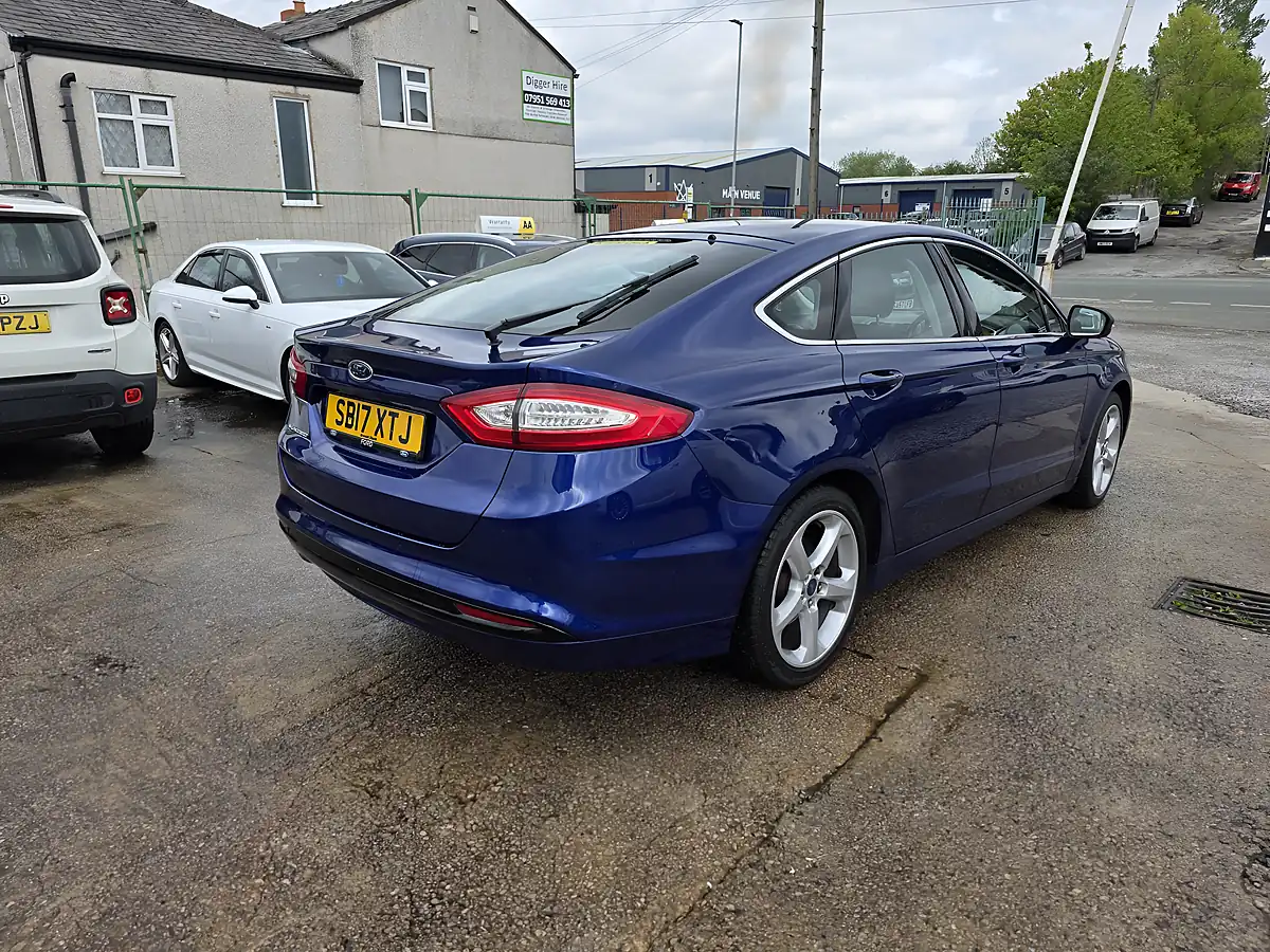 Used 2017 Ford Mondeo Titanium Blue - Interior and Exterior details 6