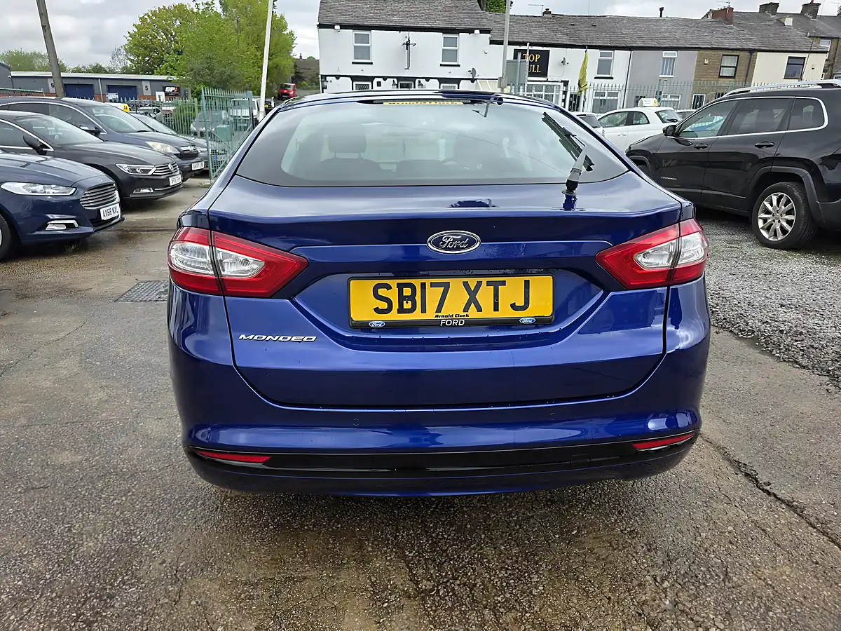 Used 2017 Ford Mondeo Titanium Blue - Interior and Exterior details 7