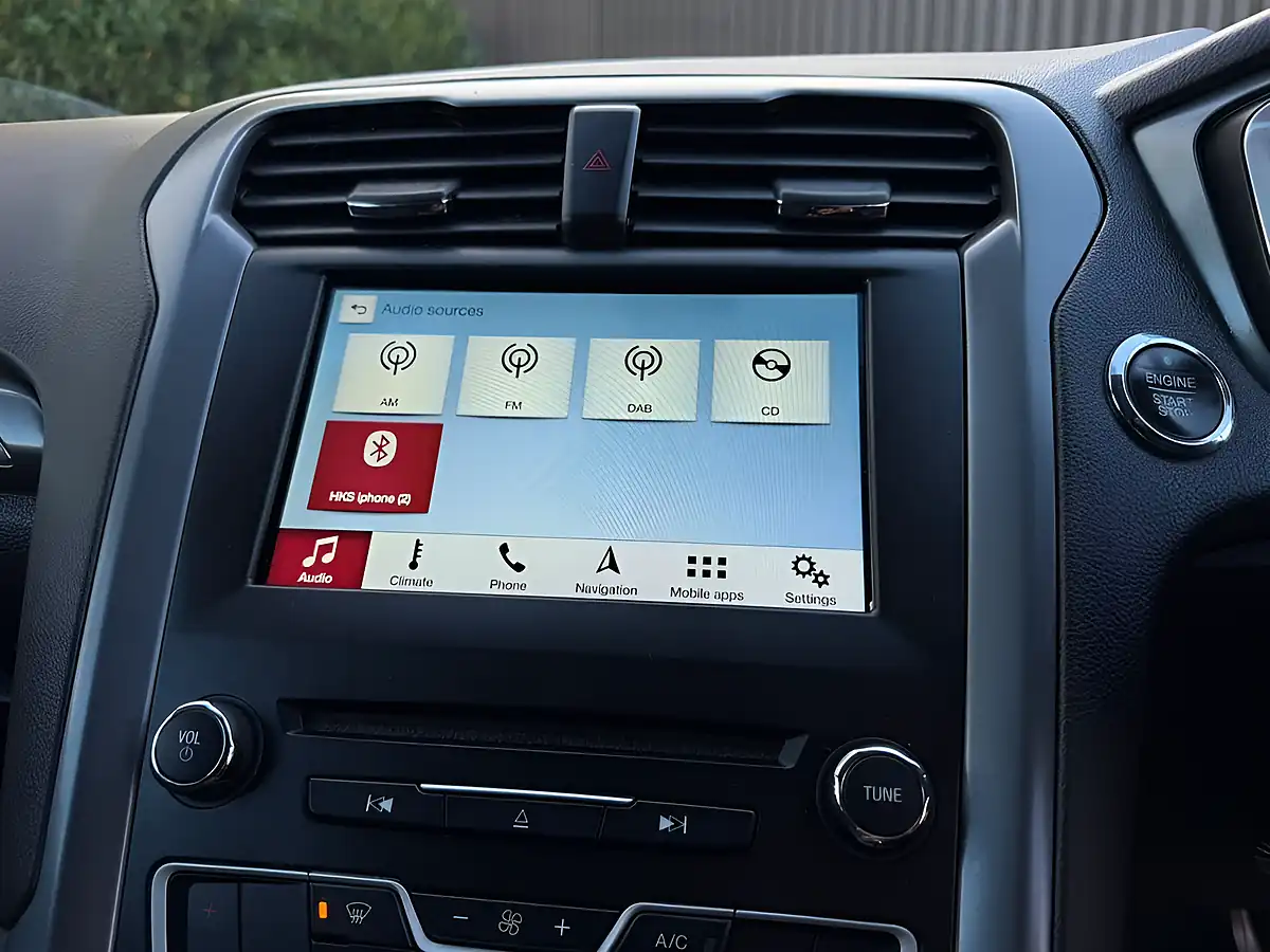 Used 2017 Ford Mondeo Titanium Silver - Interior and Exterior details 13