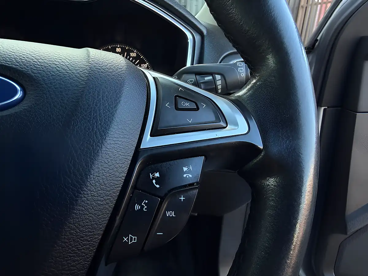 Used 2017 Ford Mondeo Titanium Silver - Interior and Exterior details 15