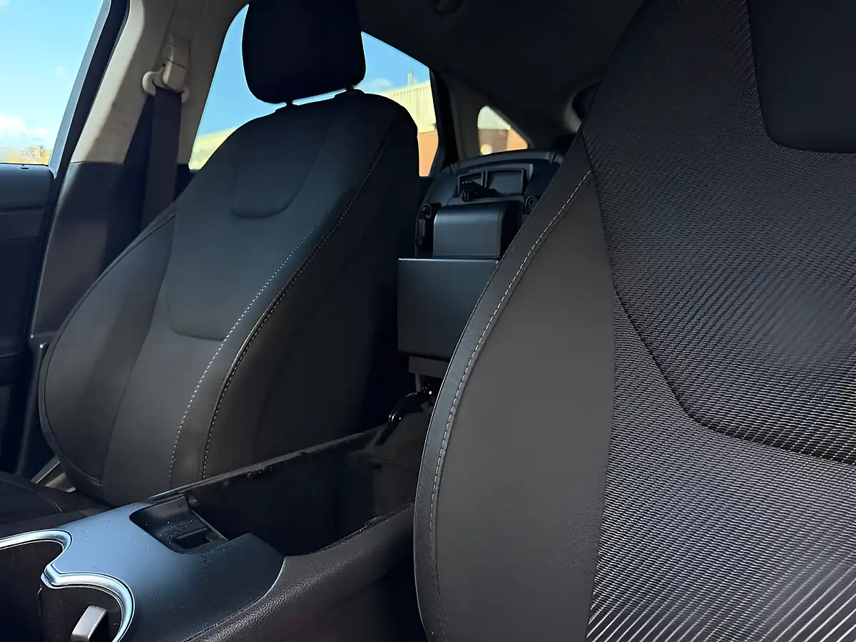 Used 2017 Ford Mondeo Titanium Silver - Interior and Exterior details 17