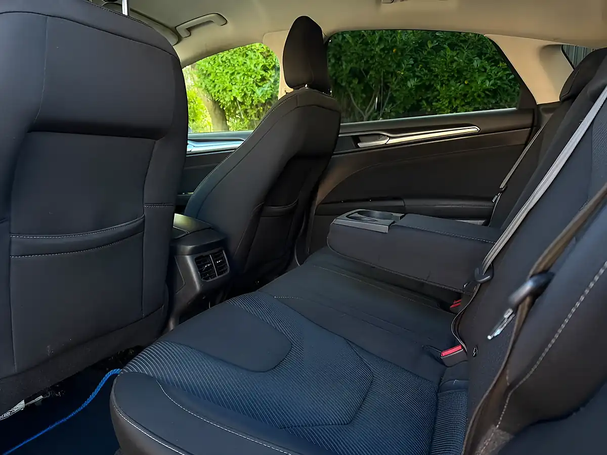 Used 2017 Ford Mondeo Titanium Silver - Interior and Exterior details 6