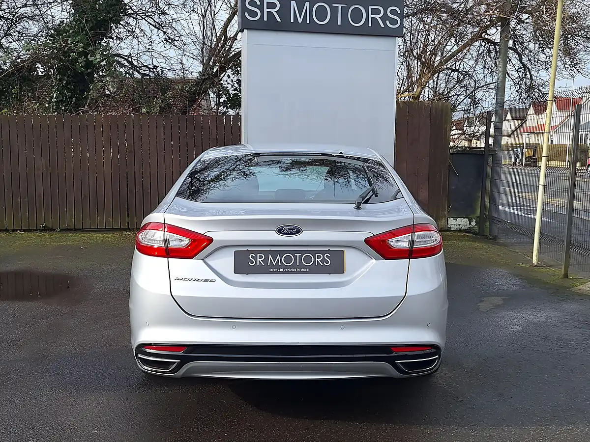 Used 2017 Ford Mondeo Titanium Silver - Interior and Exterior details 5