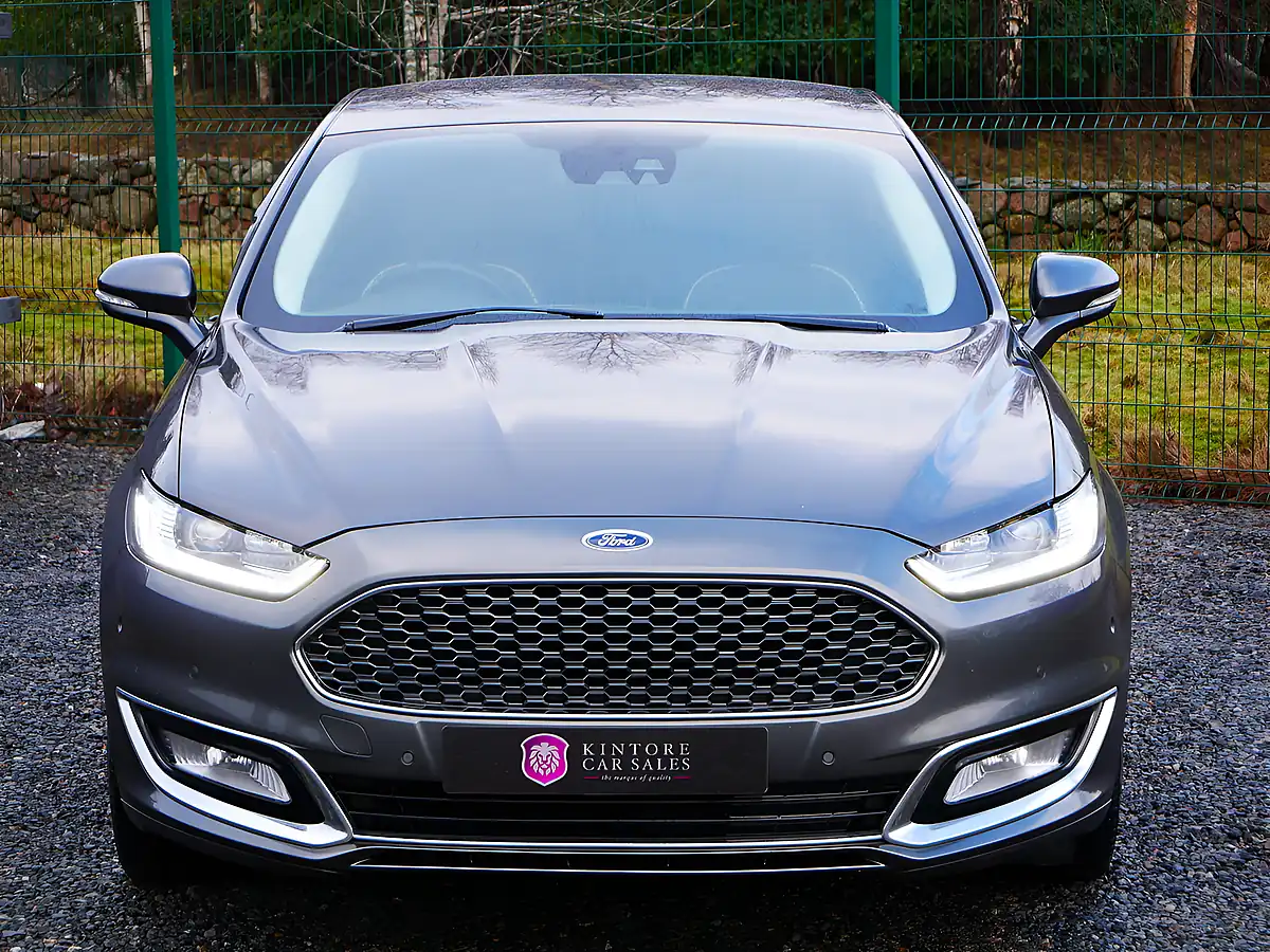 Used 2017 Ford Mondeo Vignale Magnetic Silver - Interior and Exterior details 3