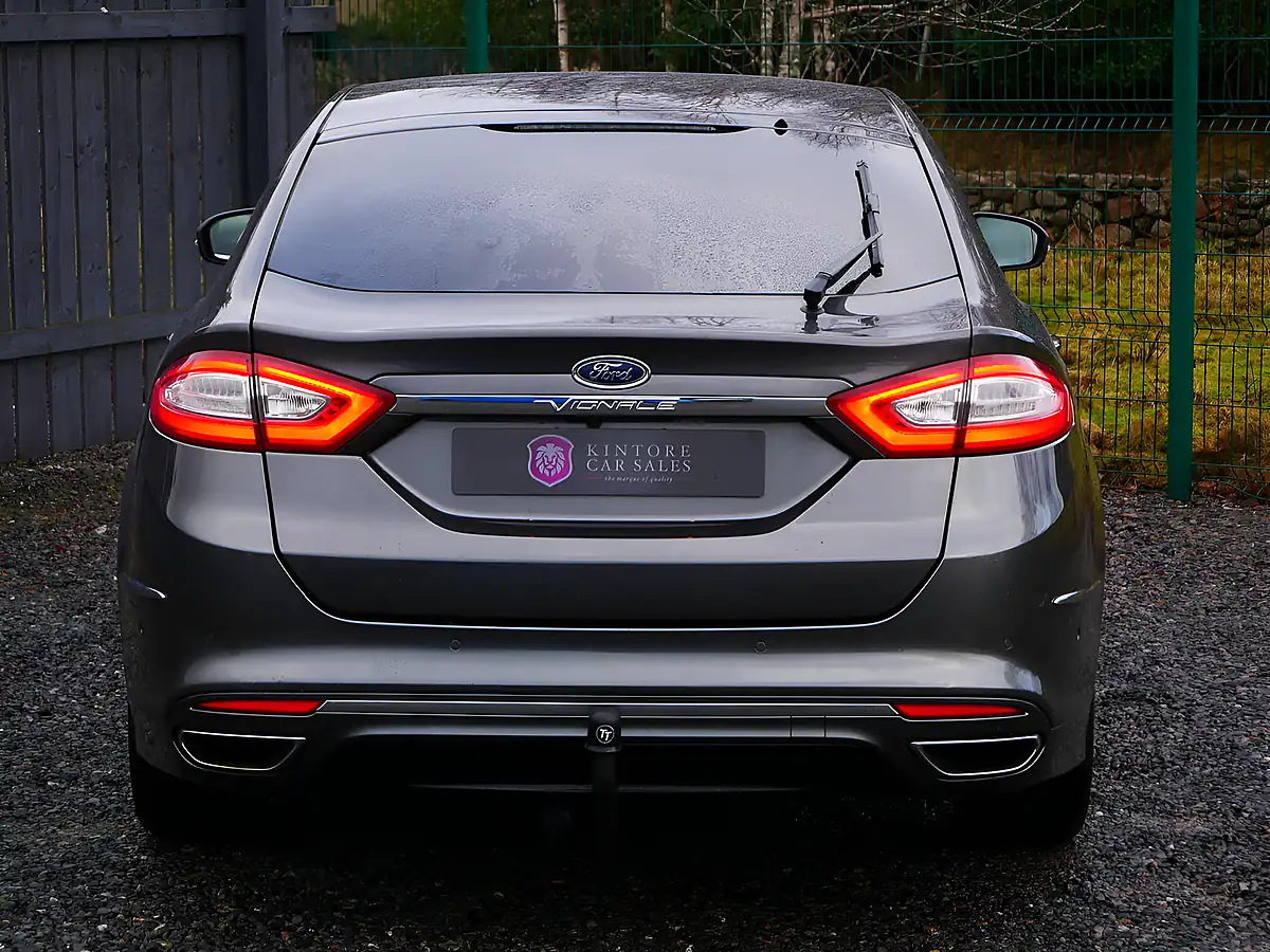 Used 2017 Ford Mondeo Vignale Magnetic Silver - Interior and Exterior details 8