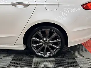 Used 2017 Ford Mondeo Vignale White - Interior and Exterior details 14