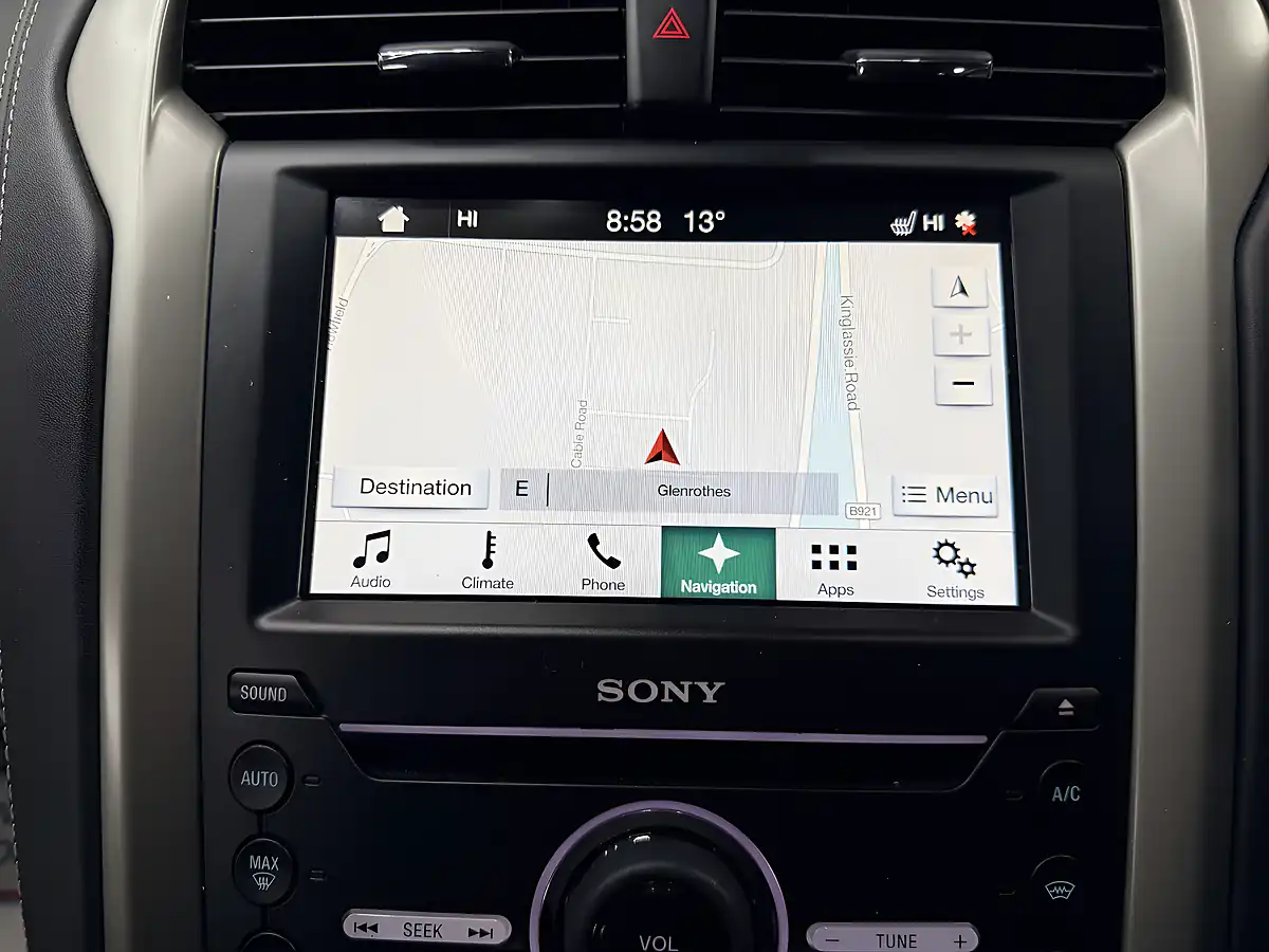 Used 2017 Ford Mondeo Vignale White - Interior and Exterior details 18