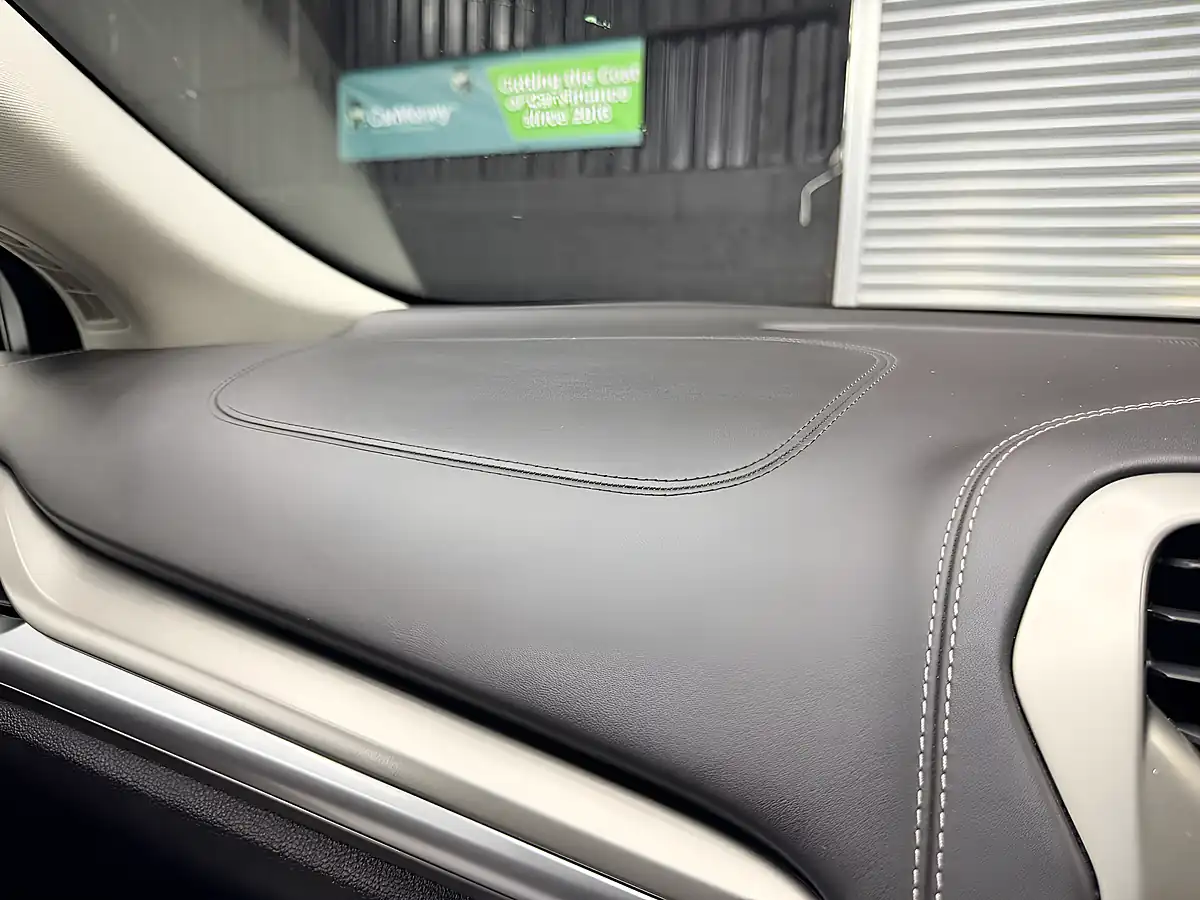 Used 2017 Ford Mondeo Vignale White - Interior and Exterior details 19