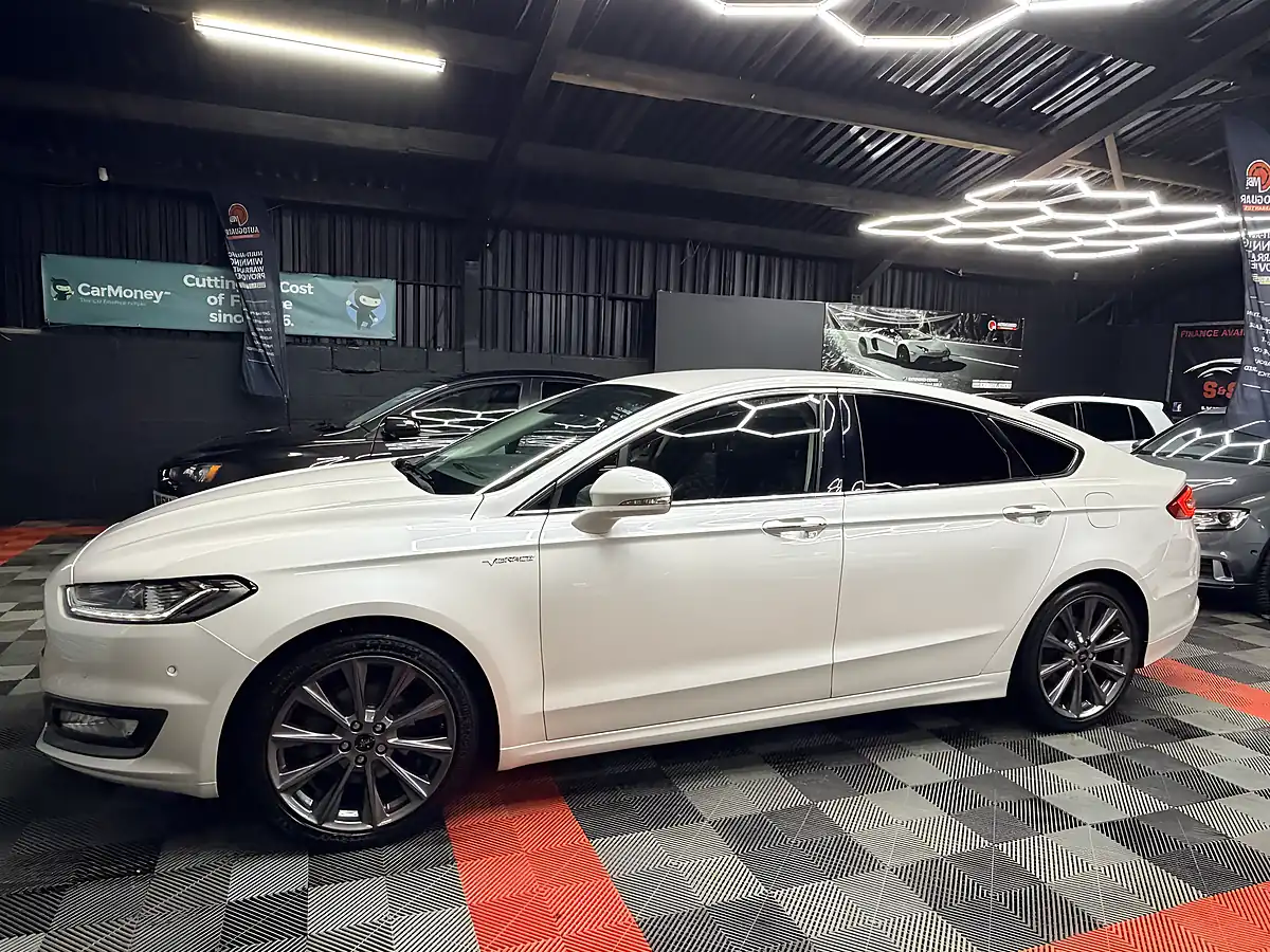 Used 2017 Ford Mondeo Vignale White - Interior and Exterior details 5