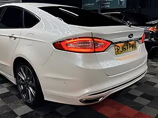 Used 2017 Ford Mondeo Vignale White - Interior and Exterior details 7
