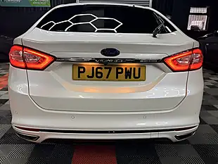 Used 2017 Ford Mondeo Vignale White - Interior and Exterior details 8