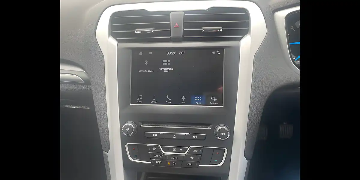 Used 2017 Ford Mondeo Zetec Black - Interior and Exterior details 16
