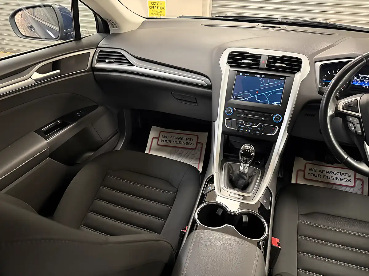 Used 2017 Ford Mondeo Zetec Blue - Interior and Exterior details 12