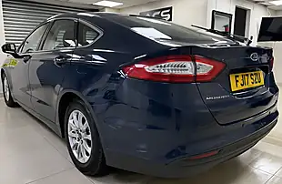 Used 2017 Ford Mondeo Zetec Blue - Interior and Exterior details 3