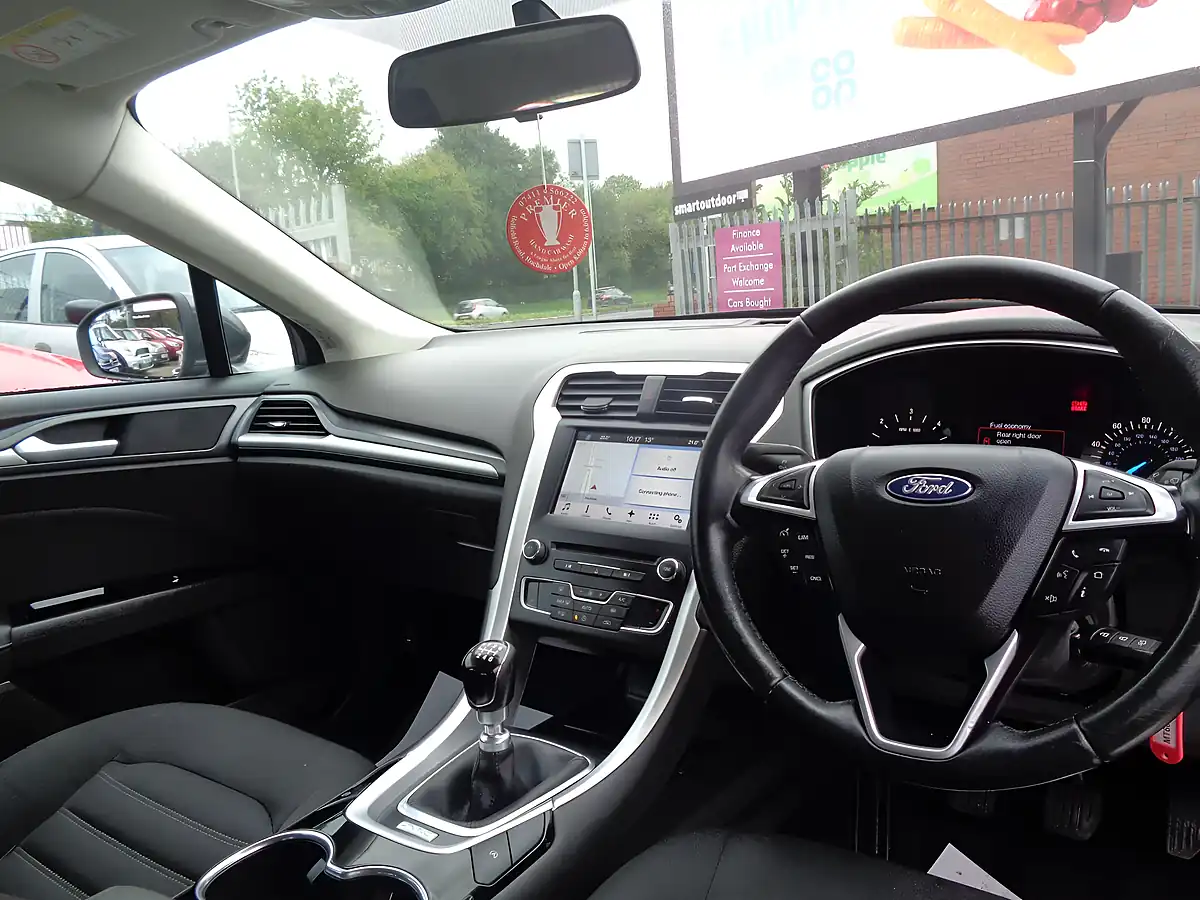 Used 2017 Ford Mondeo Zetec Grey - Interior and Exterior details 14