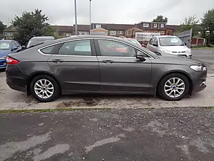 Used 2017 Ford Mondeo Zetec Grey - Interior and Exterior details 5