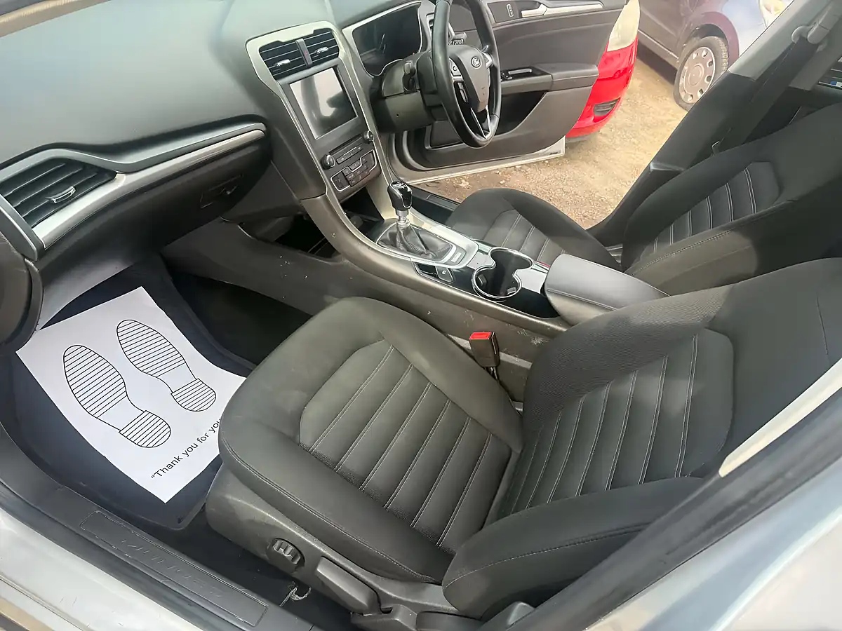 Used 2017 Ford Mondeo Zetec - Interior and Exterior details 16