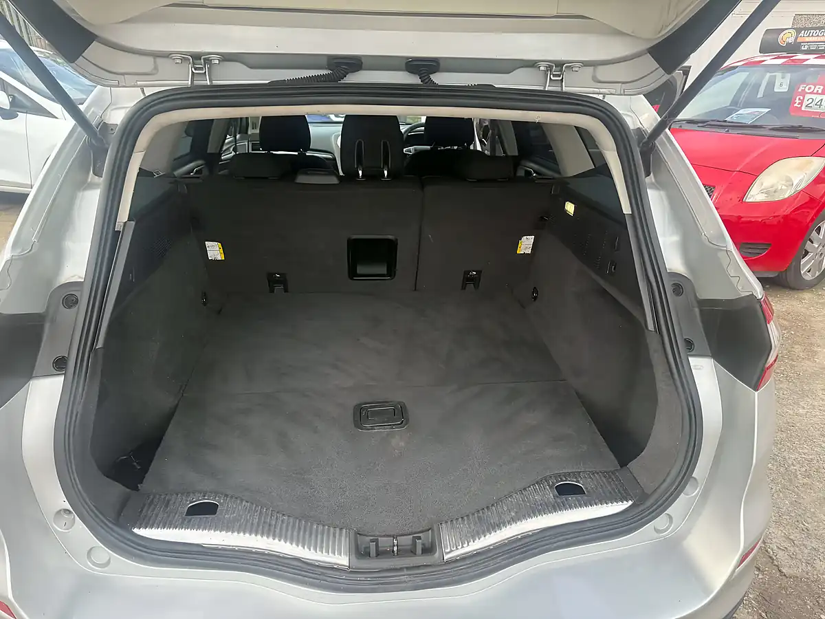 Used 2017 Ford Mondeo Zetec - Interior and Exterior details 17
