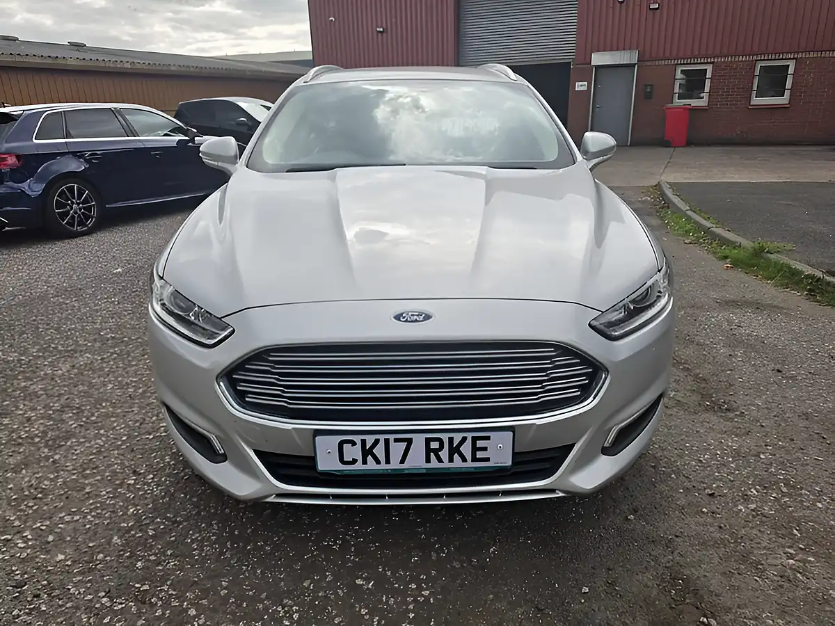 Used 2017 Ford Mondeo Zetec Silver - Interior and Exterior details 2
