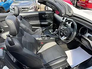 Used 2017 Ford Mustang GT Convertible White - Interior and Exterior details 10