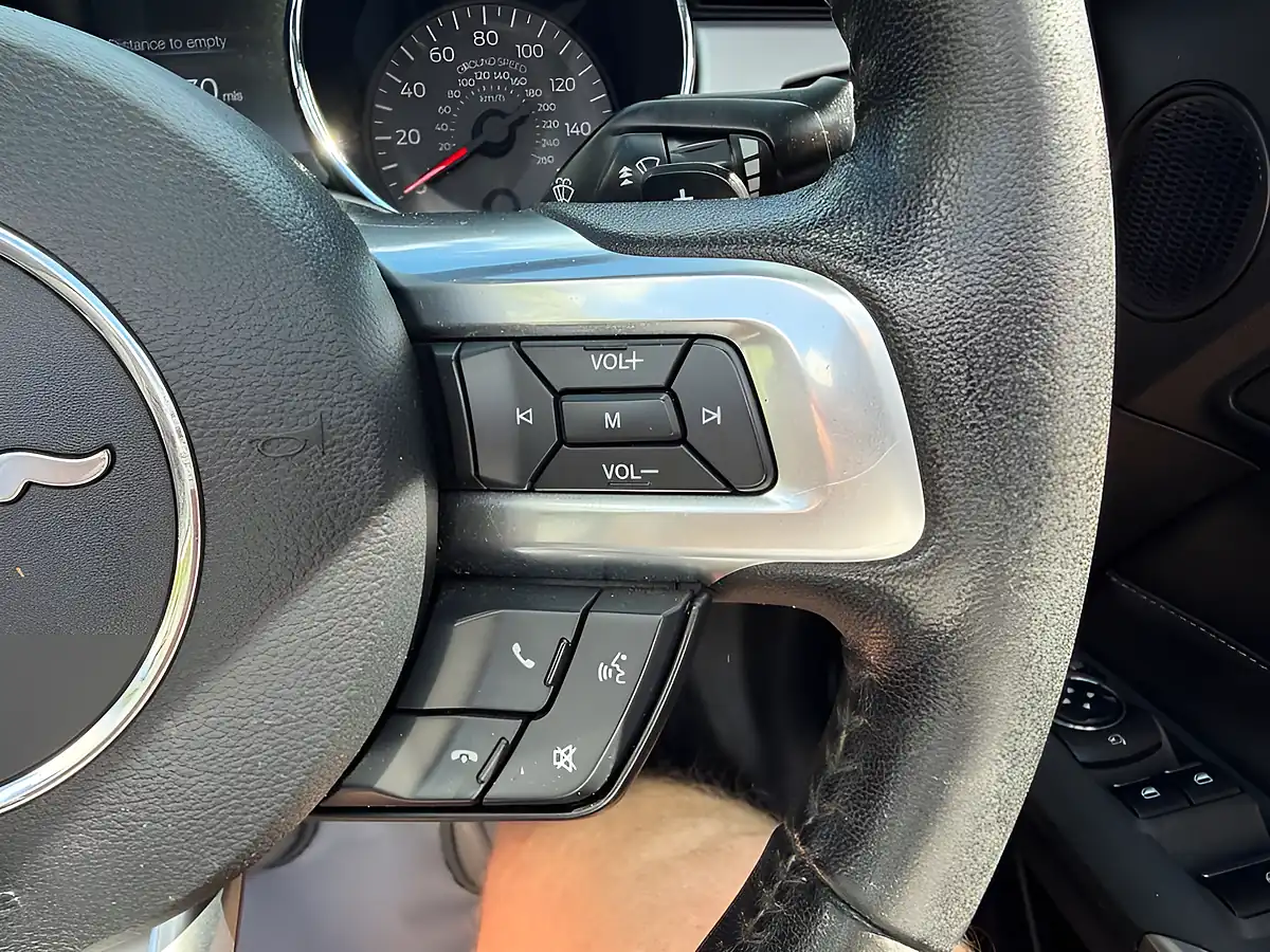 Used 2017 Ford Mustang GT Convertible White - Interior and Exterior details 15