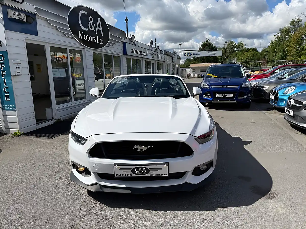 Used 2017 Ford Mustang GT Convertible White - Interior and Exterior details 2