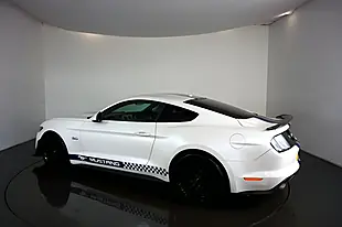 Used 2017 Ford Mustang GT Fastback White - Interior and Exterior details 5