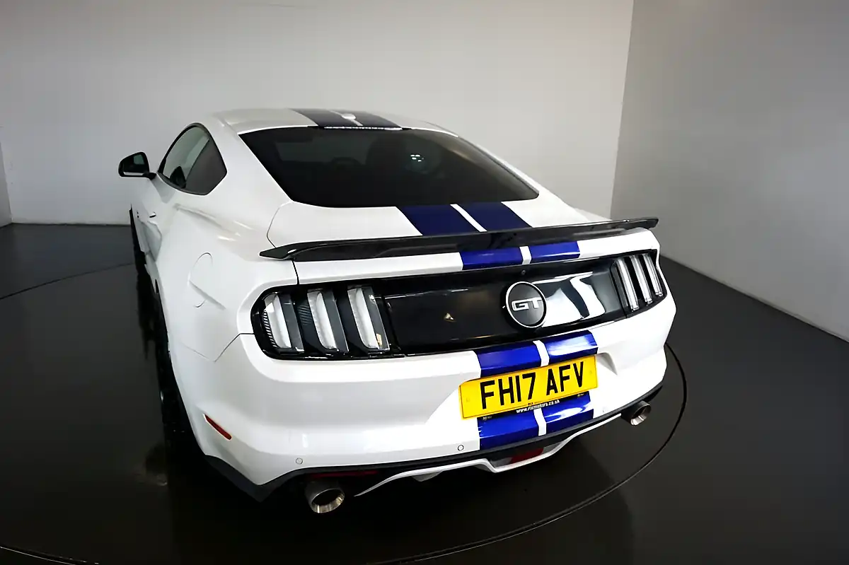 Used 2017 Ford Mustang GT Fastback White - Interior and Exterior details 6
