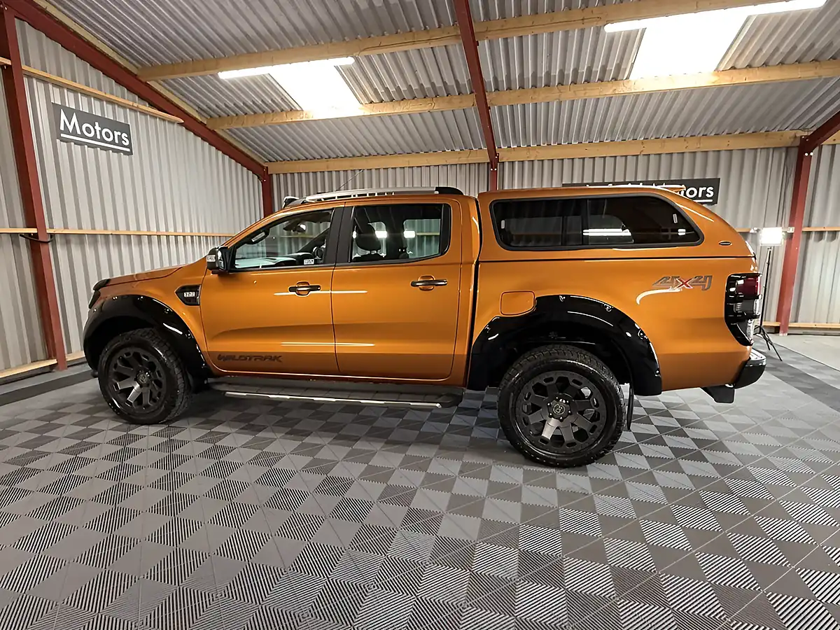 Used 2017 Ford Ranger Wildtrak Orange - Interior and Exterior details 18