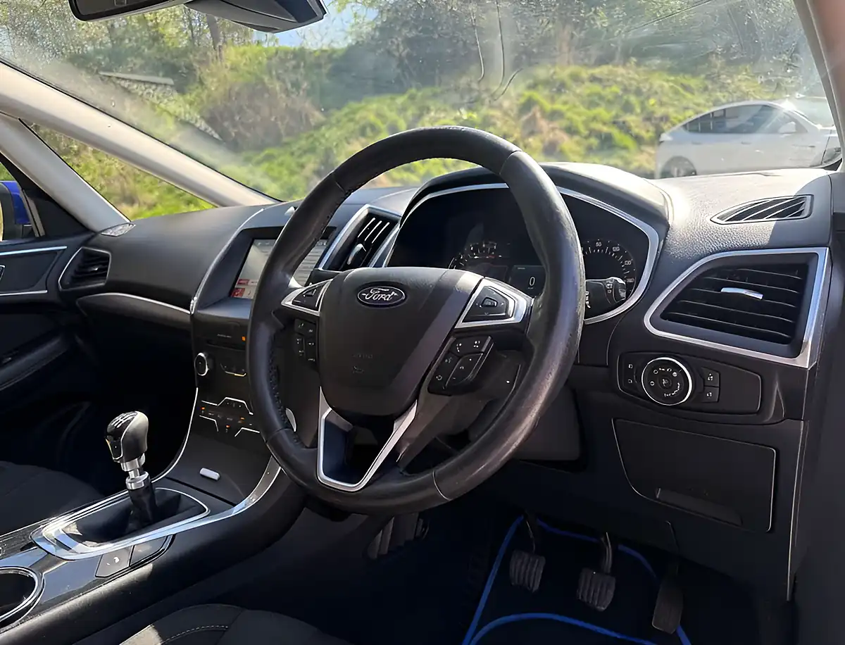 Used 2017 Ford S-Max Titanium Blue - Interior and Exterior details 10