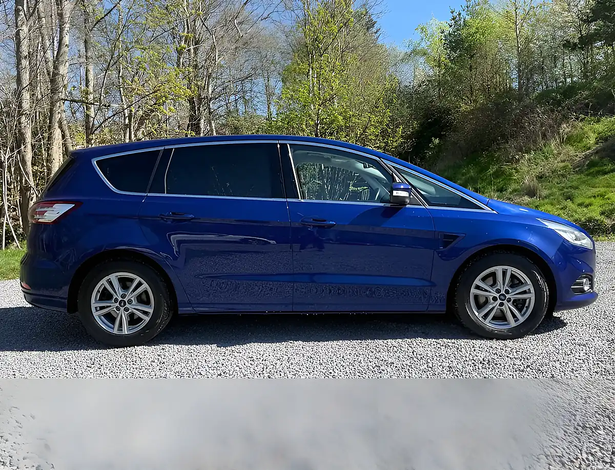 Used 2017 Ford S-Max Titanium Blue - Interior and Exterior details 2